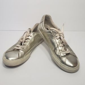 VEJA metallic silver gold esplar leather low top sneaker size 6